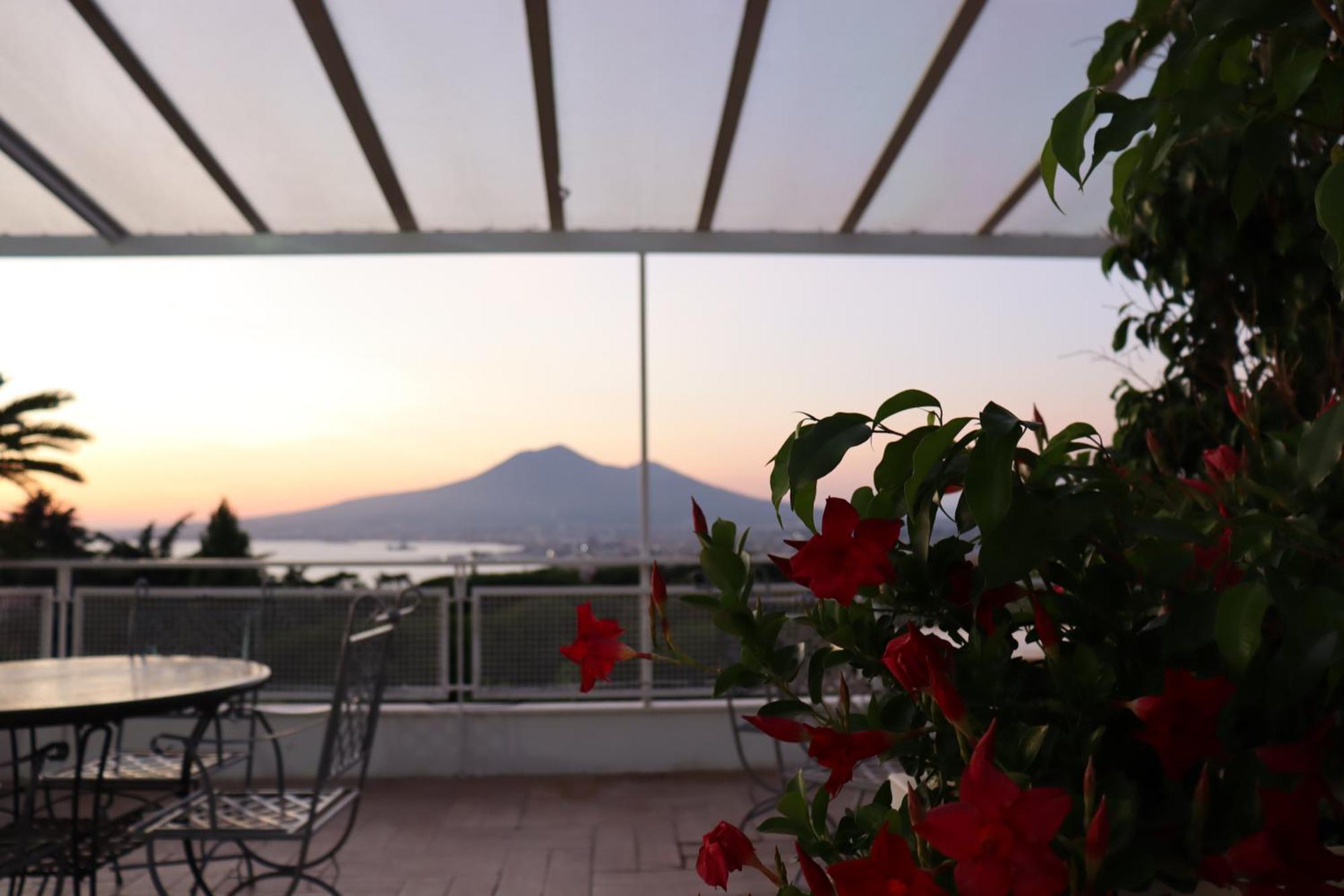 Hotel Paradiso Castellammare di Stabia Exterior foto